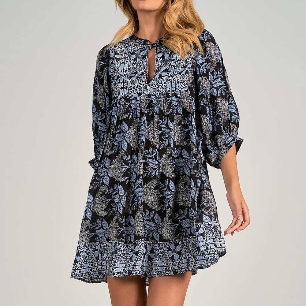 FINAL SALE Elan Floral Black and Blue Dress